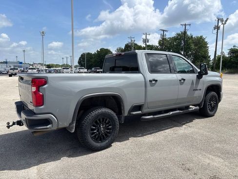 Used 2024 Chevrolet Silverado 2500 LTZ w/ LTZ Plus Package AWD/4WD image 8