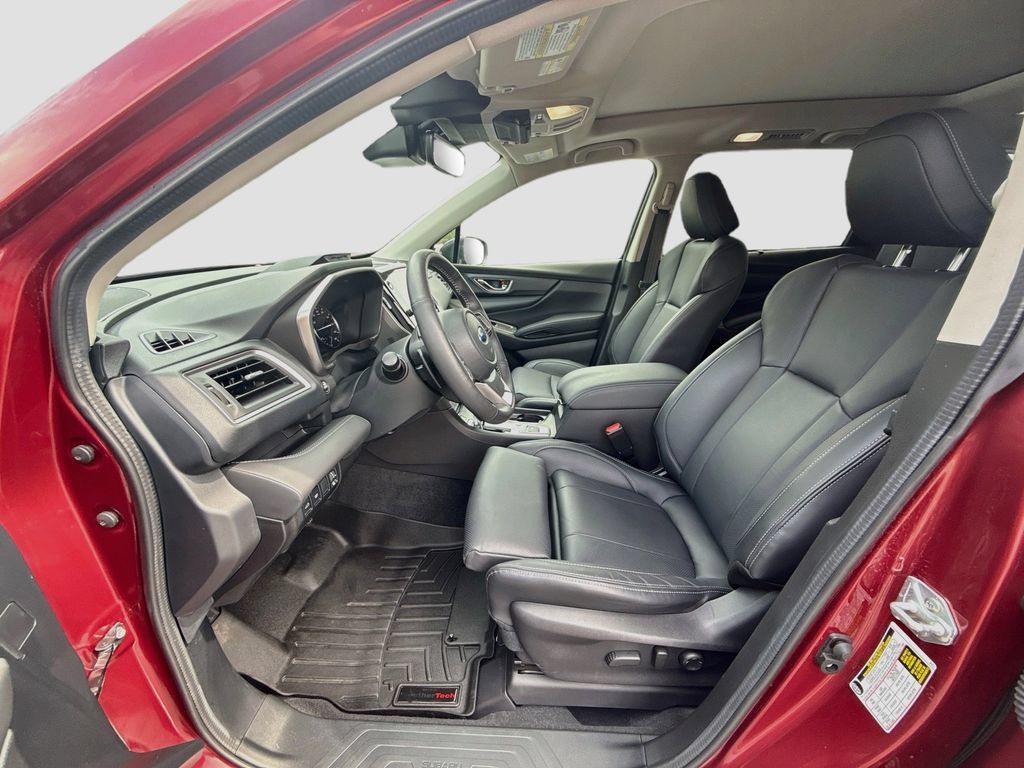 Used 2025 Subaru Ascent Limited AWD/4WD image 24