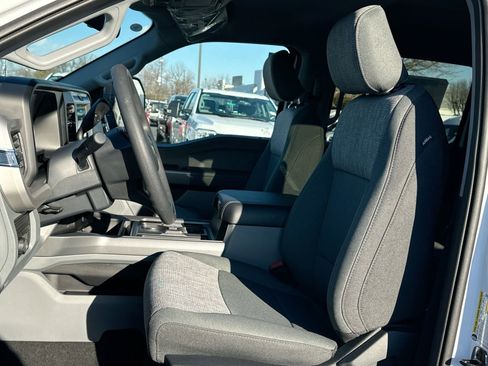 New 2026 Ford F450 XLT w/ 360-Degree Camera Package image 14