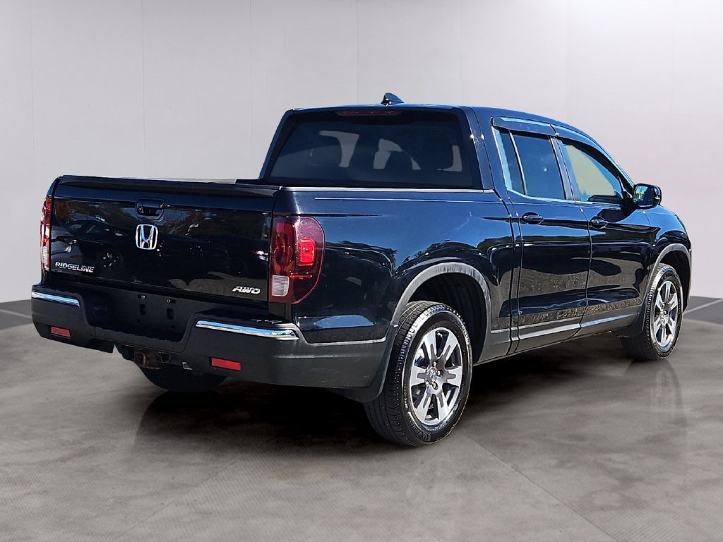 Certified 2017 Honda Ridgeline RTL image 4