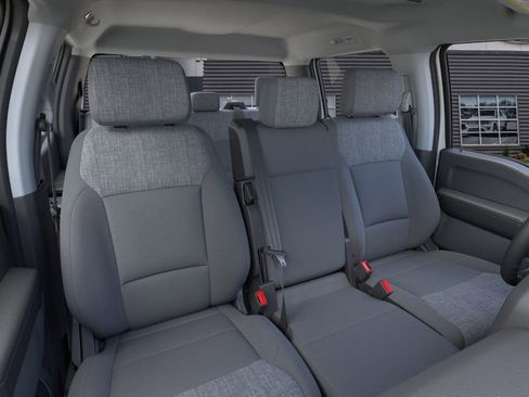 New 2026 Ford F250 XLT w/ FX4 Off-Road Package image 10