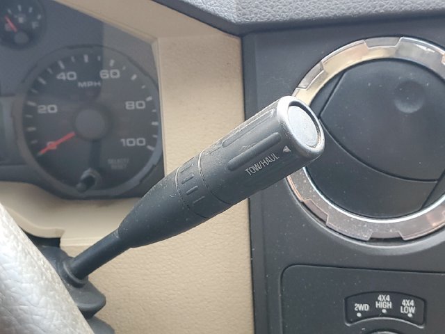 Used 2010 Ford F250 XLT AWD/4WD image 18