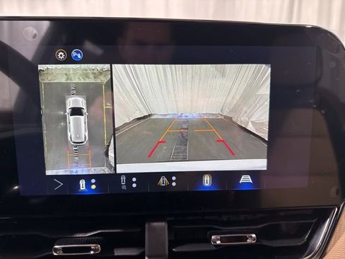 New 2026 Chevrolet Equinox ACTIV w/ Safety and Technology Package AWD/4WD image 23