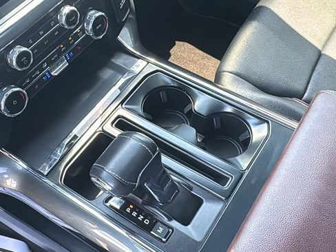 Used 2022 Ford F150 Lariat AWD/4WD image 17