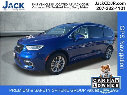 Used 2021 Chrysler Pacifica Touring-L w/ Premium & Safety Sphere Group
