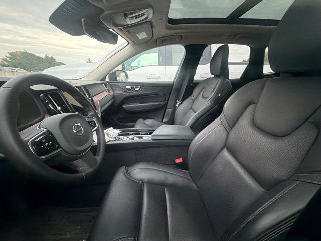Used 2024 Volvo XC60 T8 Ultimate w/ Climate Package AWD/4WD image 7