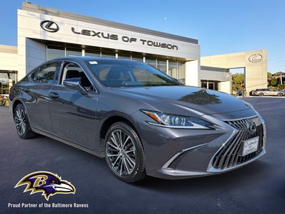 Certified 2025 Lexus ES 350 w/ Premium Package