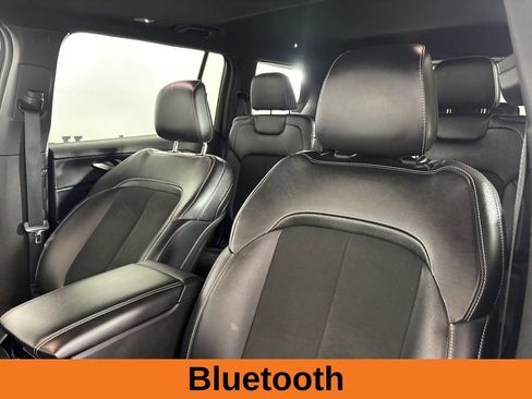 Used 2023 Jeep Grand Cherokee L Laredo image 11