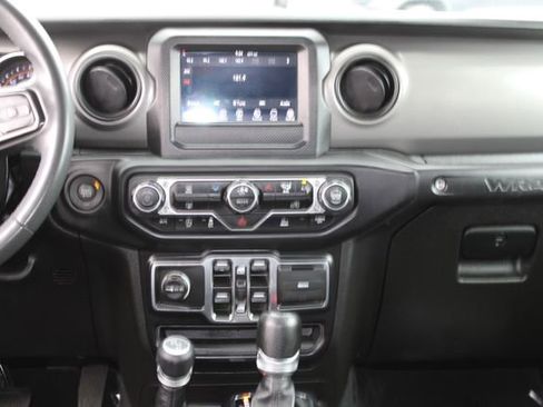 Used 2023 Jeep Wrangler Sport S image 15