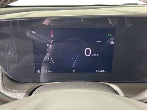 Used 2025 Buick Encore GX Preferred w/ Advanced Technology Package AWD/4WD image 5