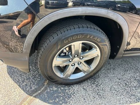 Used 2023 Honda Ridgeline RTL image 10
