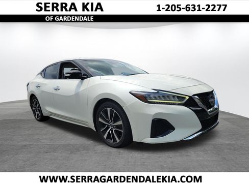 Used 2023 Nissan Maxima SV w/ Floor Mat Group FWD image 1