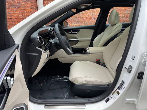 New 2026 Mercedes-Benz C 300 4MATIC Sedan image 23
