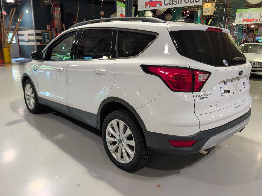 Used 2019 Ford Escape SEL AWD/4WD image 15