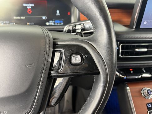 Used 2020 Lincoln Aviator Grand Touring w/ Elements Package Plus AWD/4WD image 33