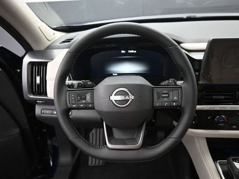 New 2026 Nissan Pathfinder SL w/ SL Premium Package AWD/4WD image 23