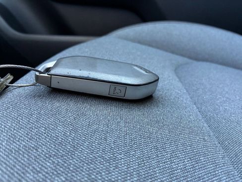 Used 2025 Kia K4 LXS image 23