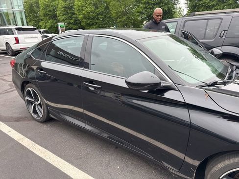 Used 2019 Honda Accord Sport image 4