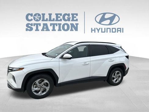 Used 2023 Hyundai Tucson SEL FWD image 9