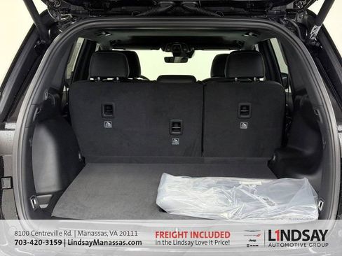 New 2025 Jeep Grand Cherokee Altitude image 6