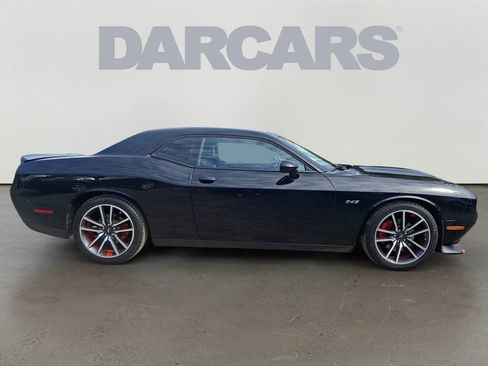 Used 2023 Dodge Challenger R/T image 6