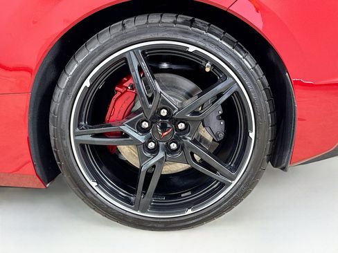 Used 2021 Chevrolet Corvette Stingray Premium Cpe w/ Engine Appearance Package RWD image 30