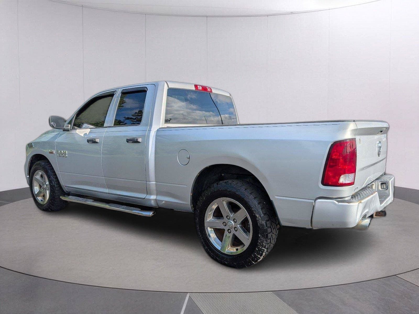 Used 2013 RAM 1500 Express RWD image 5