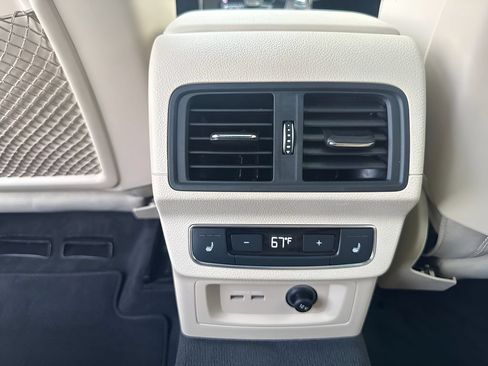 Used 2021 Audi Q5 Prestige w/ Prestige Package AWD/4WD image 14