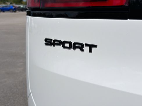 New 2026 Land Rover Range Rover Sport SE AWD/4WD image 11