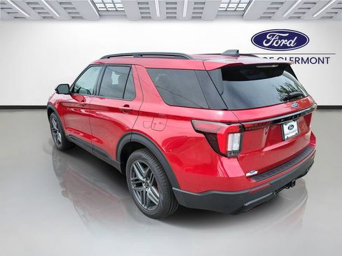 New 2026 Ford Explorer ST-Line w/ ST-Line Street Pack RWD image 3