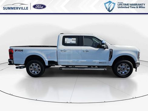 New 2026 Ford F250 Lariat w/ Chrome Package AWD/4WD image 2