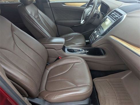 Used 2015 Lincoln MKC AWD w/ Equipment Group 102A Reserve image 32