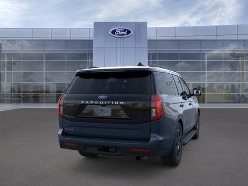 New 2026 Ford Expedition Active AWD/4WD image 8