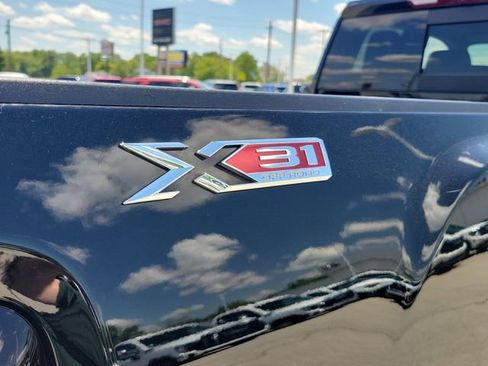 Used 2024 GMC Sierra 2500 SLE w/ SLE Value Package; AWD/4WD image 7