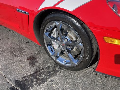 Used 2010 Chevrolet Corvette Grand Sport w/ Preferred Equipment Group image 3