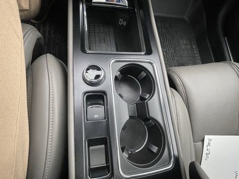 Certified 2024 Lincoln Corsair Reserve w/ Equipment Group 202A image 13