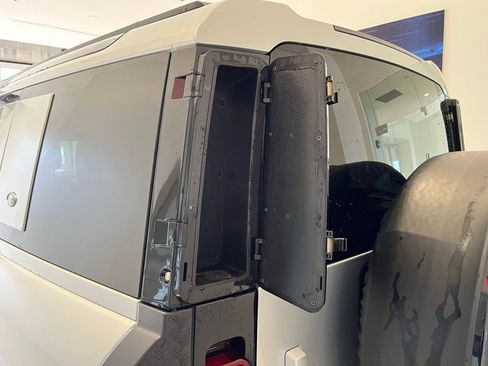 Used 2024 Land Rover Defender 110 S AWD/4WD image 21