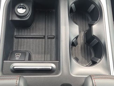 Used 2025 Ford Expedition Max Active image 36