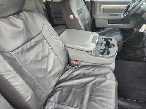 Used 2016 RAM 1500 Classic SLT image 26