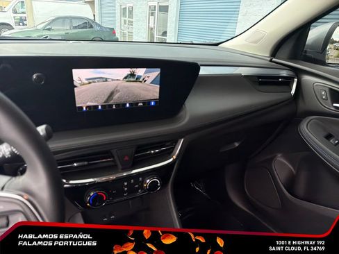 Used 2025 Buick Encore GX Sport Touring w/ Advanced Technology Package FWD image 22