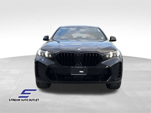 Used 2024 BMW X6 xDrive40i w/ Premium Package AWD/4WD image 2