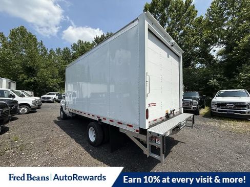 New 2026 Ford E-450 and Econoline 450 Super Duty w/ Driver's Safety Package image 7