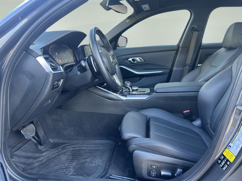 Used 2019 BMW 330i xDrive Sedan w/ Convenience Package image 8