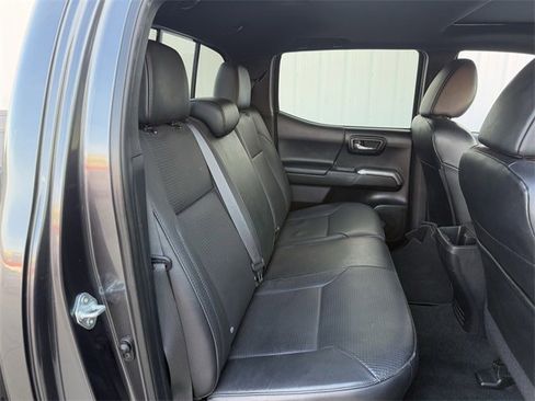 Used 2022 Toyota Tacoma Limited w/ Nightshade Package image 34