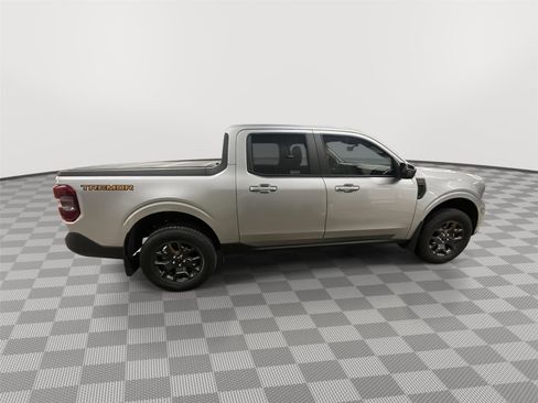 Used 2024 Ford Maverick Tremor w/ Tremor Off-Road Package image 4
