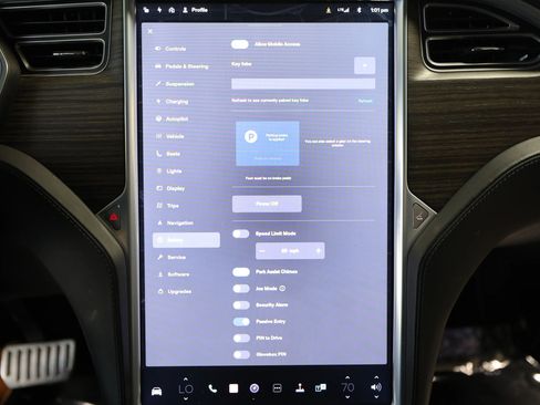 Used 2016 Tesla Model X Performance image 66