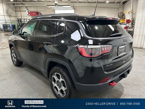 Used 2022 Jeep Compass Trailhawk w/ Sun and Sound Group AWD/4WD image 6