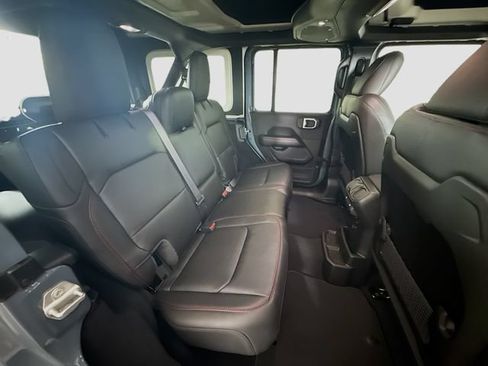 New 2026 Jeep Wrangler Unlimited Rubicon AWD/4WD image 25