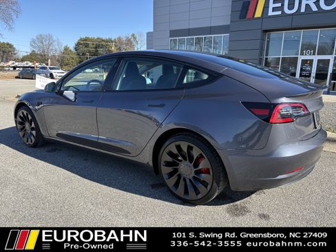 Used 2023 Tesla Model 3 Performance image 29