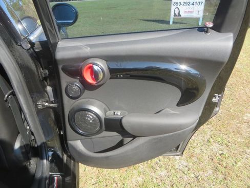 Used 2016 MINI Cooper S image 24